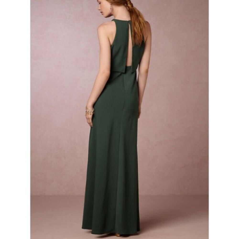 Elegant Women's Maxi Dress in Forest Green
